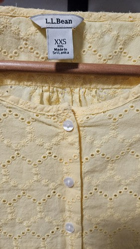 L.L. Bean Women’s Cotton Floral Eyelet Blouse Top Yellow Long Sleeve Size Xxs