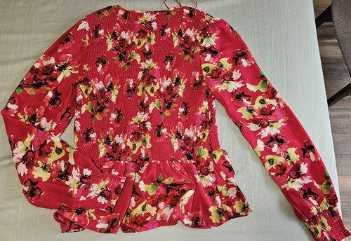 Carolina Belle Blouse Top Shirt Women's Size S Smocked Smocking Detailing