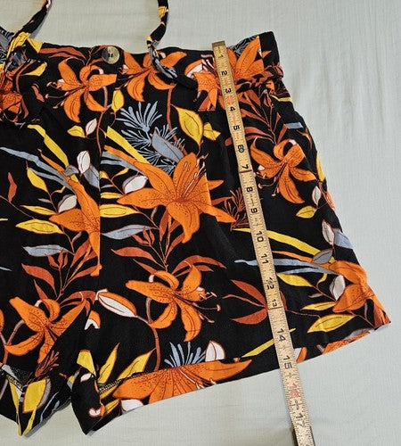 Super Dry Women's  Floral Printed Paperbag Shorts Size US 6