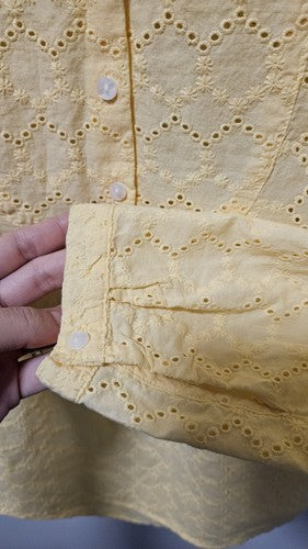 L.L. Bean Women’s Cotton Floral Eyelet Blouse Top Yellow Long Sleeve Size Xxs
