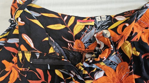 Super Dry Women's  Floral Printed Paperbag Shorts Size US 6