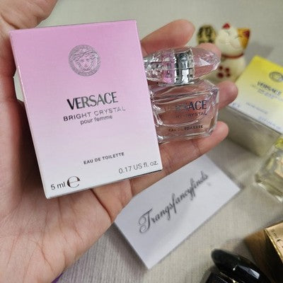 NIB! Versace Women’s Fragrance Mini Gift Set of  5 x 0.17 oz 5ml  Each -Dabber