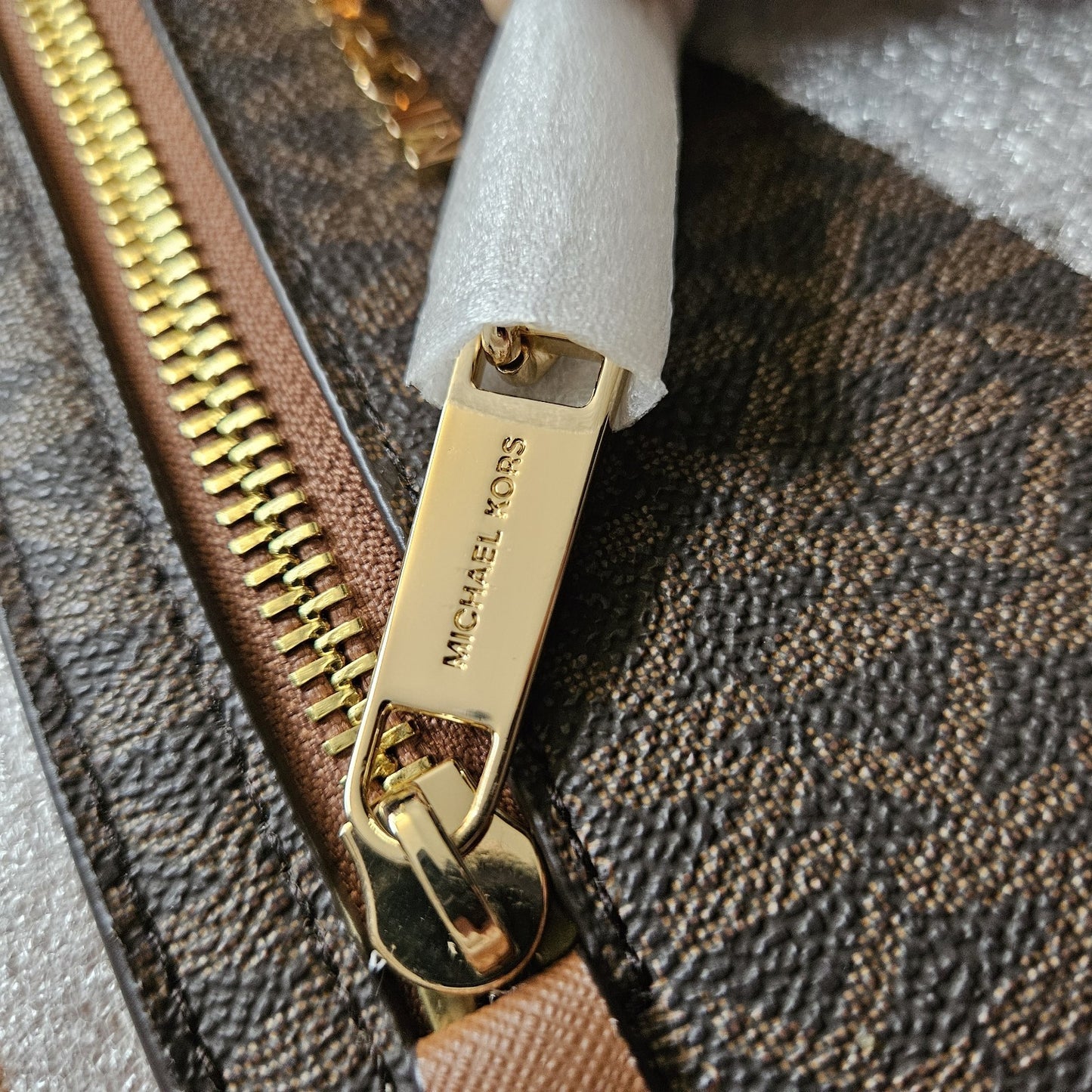 NWT! Brown Jet Set Large Logo Crossbody Bag - Michael Kors- authentic - NEW