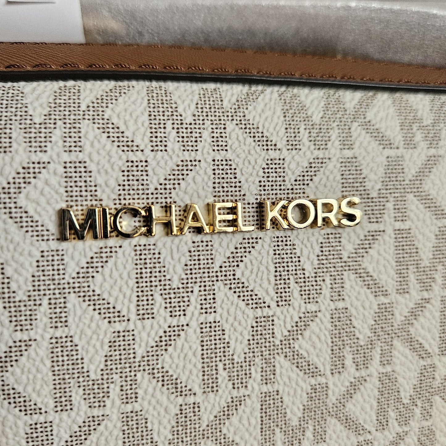 NWT! Michael Kors Jet Set Large Logo Crossbody Bag  One Size - Authentic