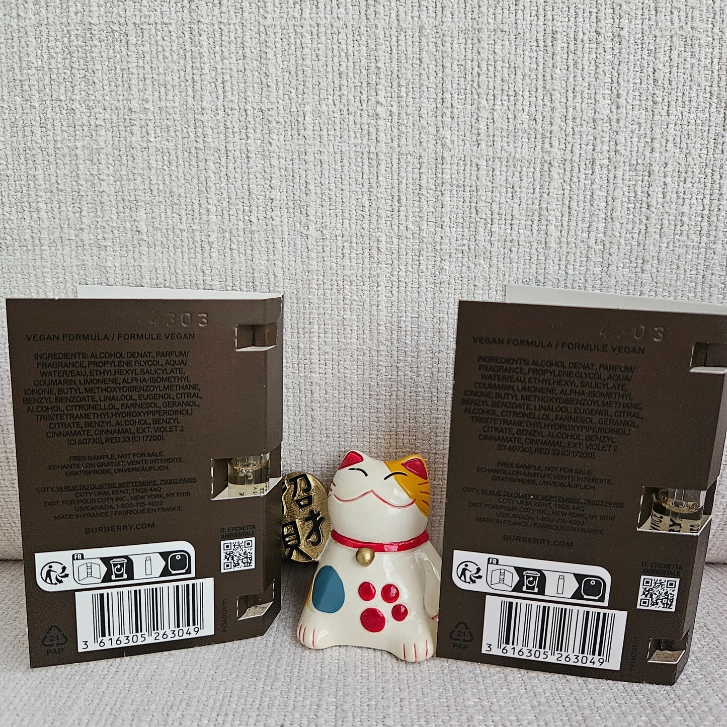 LOT OF 2 X BURBERRY HERO  PARFUM INTENSE FOR MEN SAMPLE SPRAY 1.5 ML NEW