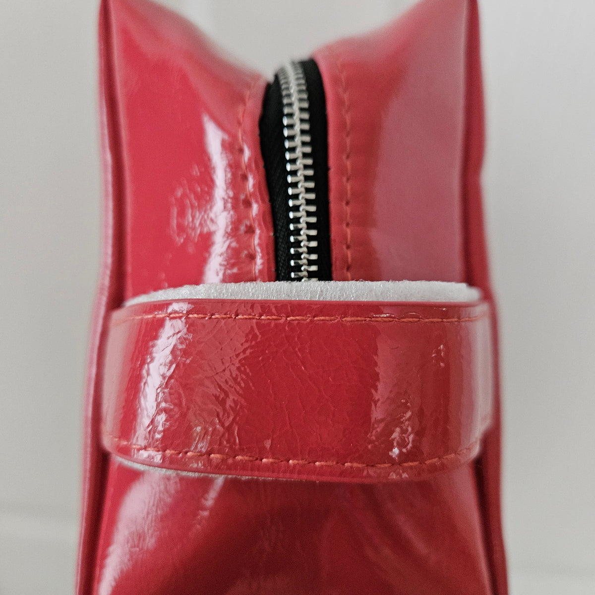 NEW! Jean Paul Gaultier Parfums Red Patent Cosmetic Bag Toiletry Pouch Zip Case
